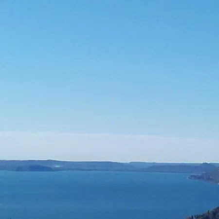 Giardino Sul Lago * فيربانيا