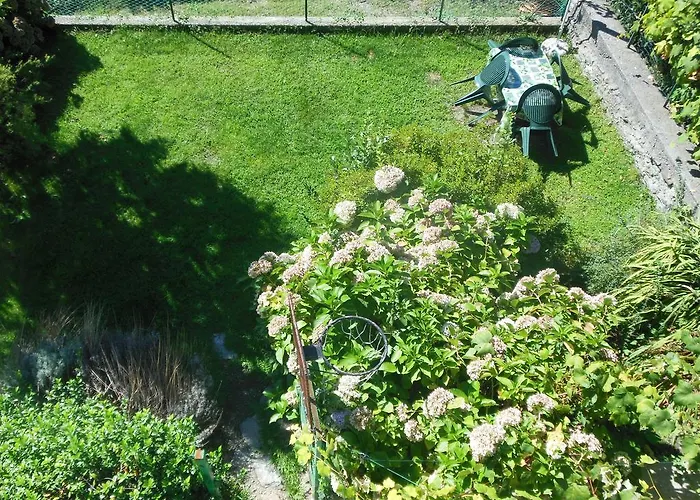 Giardino Sul Lago